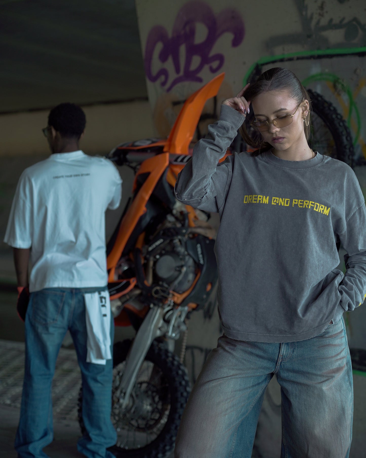 WASHED GREY DETACHABLE LONGSLEEVE
